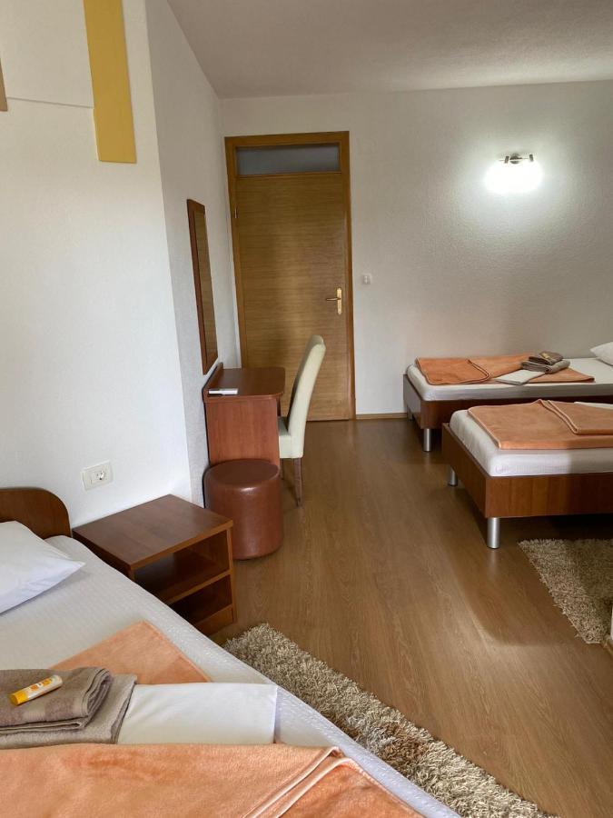 Pansion Lazine Hotel Medjugorje Luaran gambar