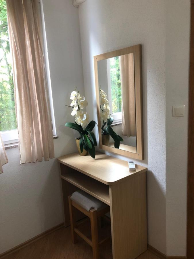 Pansion Lazine Hotel Medjugorje Luaran gambar